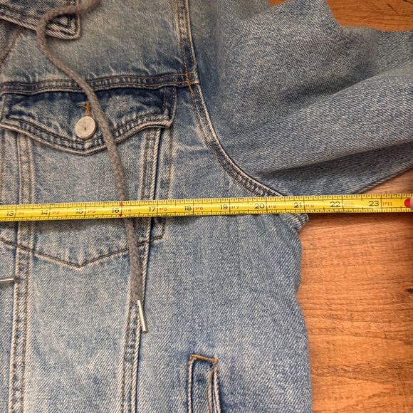 BLANKNYC Hooded Denim Jacket Layered Jean Jacket Size L - Picture 8 of 9